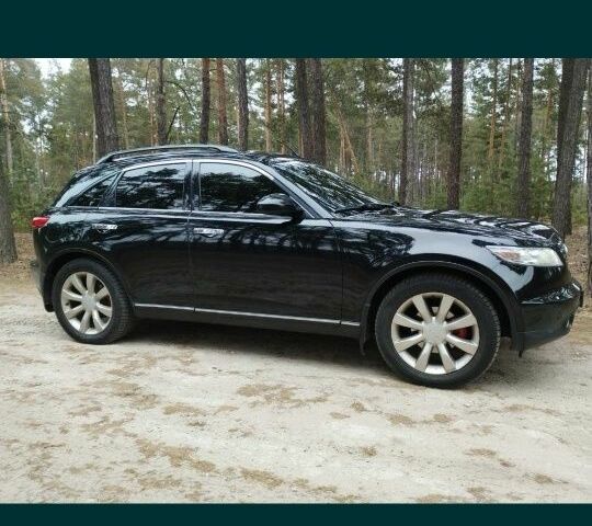 Черный Инфинити FX 35, объемом двигателя 3.5 л и пробегом 177 тыс. км за 8200 $, фото 8 на Automoto.ua