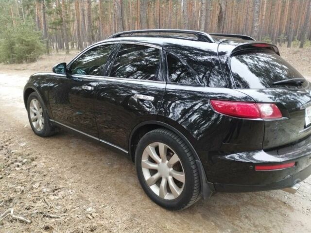 Черный Инфинити FX 35, объемом двигателя 3.5 л и пробегом 177 тыс. км за 8200 $, фото 14 на Automoto.ua