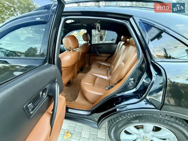 Чорний Інфініті FX 35, об'ємом двигуна 3.5 л та пробігом 239 тис. км за 5900 $, фото 53 на Automoto.ua