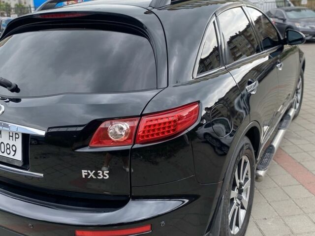 Черный Инфинити FX 35, объемом двигателя 3.5 л и пробегом 277 тыс. км за 6900 $, фото 12 на Automoto.ua