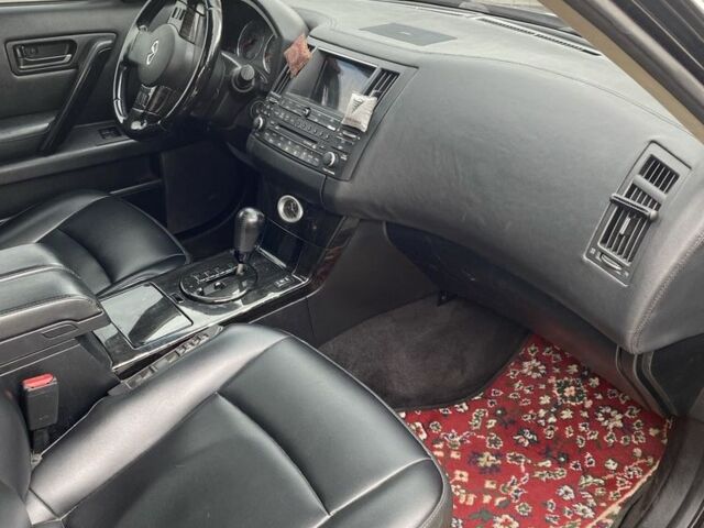 Черный Инфинити FX 35, объемом двигателя 3.5 л и пробегом 277 тыс. км за 6900 $, фото 8 на Automoto.ua