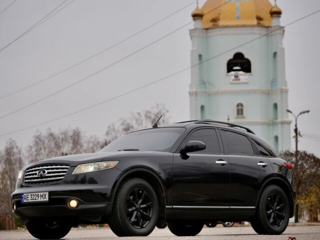 Черный Инфинити FX 35, объемом двигателя 3.5 л и пробегом 320 тыс. км за 8600 $, фото 7 на Automoto.ua