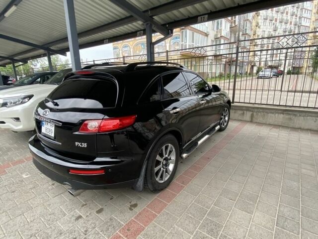 Черный Инфинити FX 35, объемом двигателя 3.5 л и пробегом 277 тыс. км за 6900 $, фото 2 на Automoto.ua