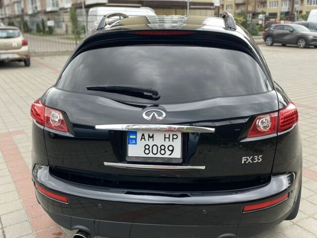 Черный Инфинити FX 35, объемом двигателя 3.5 л и пробегом 277 тыс. км за 6900 $, фото 13 на Automoto.ua