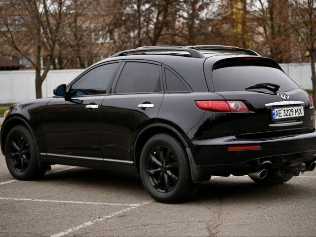 Черный Инфинити FX 35, объемом двигателя 3.5 л и пробегом 320 тыс. км за 8600 $, фото 5 на Automoto.ua