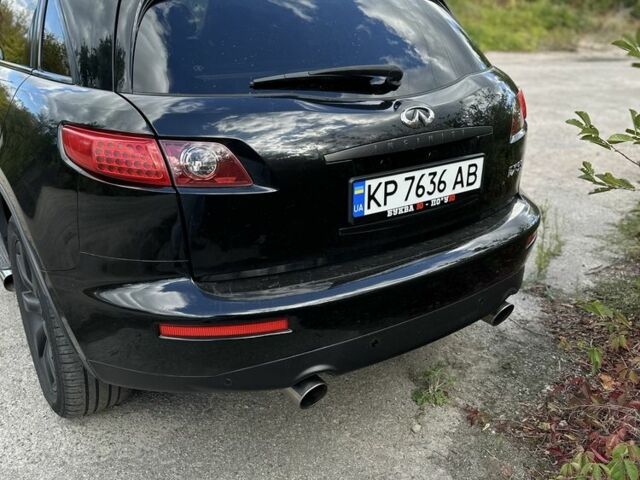 Черный Инфинити FX 35, объемом двигателя 3.5 л и пробегом 260 тыс. км за 8500 $, фото 8 на Automoto.ua