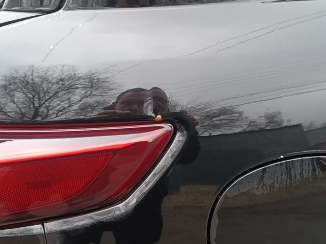 Черный Инфинити FX 35, объемом двигателя 3.5 л и пробегом 217 тыс. км за 7500 $, фото 8 на Automoto.ua