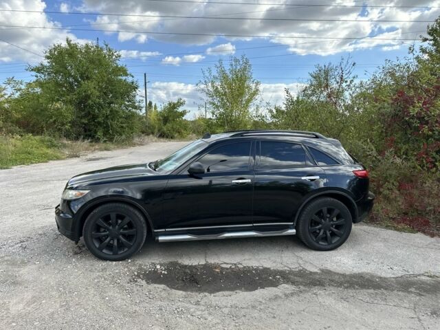 Черный Инфинити FX 35, объемом двигателя 3.5 л и пробегом 260 тыс. км за 8500 $, фото 4 на Automoto.ua