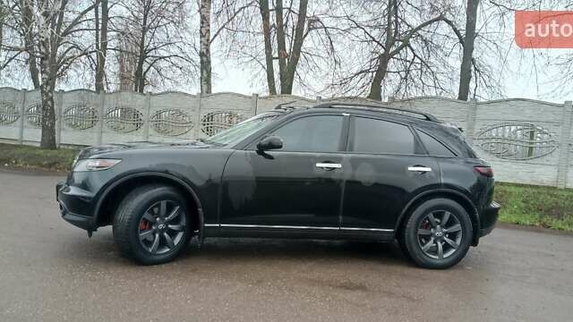 Черный Инфинити FX 35, объемом двигателя 3.5 л и пробегом 217 тыс. км за 7500 $, фото 6 на Automoto.ua