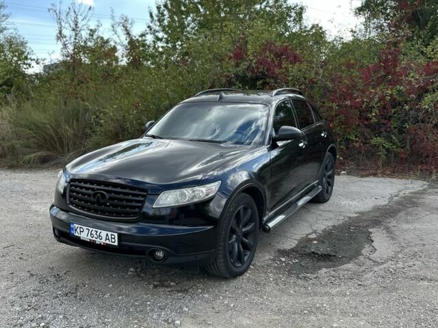 Черный Инфинити FX 35, объемом двигателя 3.5 л и пробегом 260 тыс. км за 8500 $, фото 3 на Automoto.ua