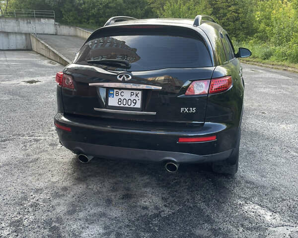 Черный Инфинити FX 35, объемом двигателя 3.5 л и пробегом 320 тыс. км за 8000 $, фото 2 на Automoto.ua