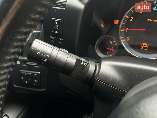 Черный Инфинити FX 35, объемом двигателя 3.5 л и пробегом 217 тыс. км за 8850 $, фото 21 на Automoto.ua