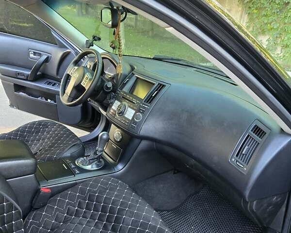 Черный Инфинити FX 35, объемом двигателя 3.5 л и пробегом 230 тыс. км за 10000 $, фото 11 на Automoto.ua