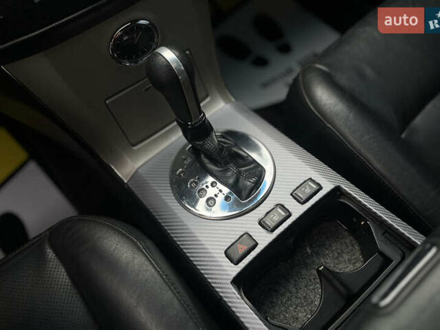 Черный Инфинити FX 35, объемом двигателя 3.5 л и пробегом 217 тыс. км за 8850 $, фото 17 на Automoto.ua