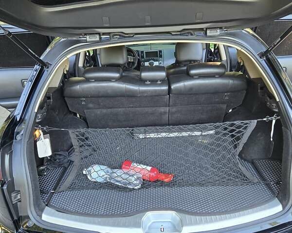 Черный Инфинити FX 35, объемом двигателя 3.5 л и пробегом 230 тыс. км за 10000 $, фото 14 на Automoto.ua