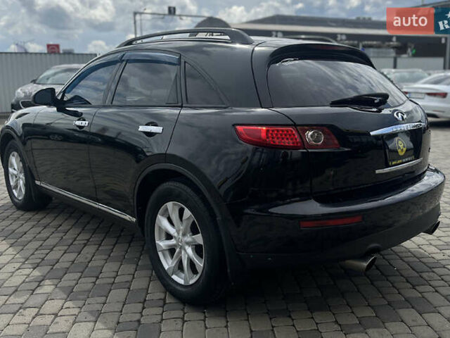 Черный Инфинити FX 35, объемом двигателя 3.5 л и пробегом 217 тыс. км за 8850 $, фото 4 на Automoto.ua