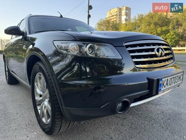 Черный Инфинити FX 35, объемом двигателя 3.5 л и пробегом 202 тыс. км за 10500 $, фото 9 на Automoto.ua