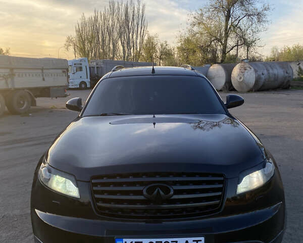 Черный Инфинити FX 35, объемом двигателя 3.5 л и пробегом 220 тыс. км за 9500 $, фото 4 на Automoto.ua
