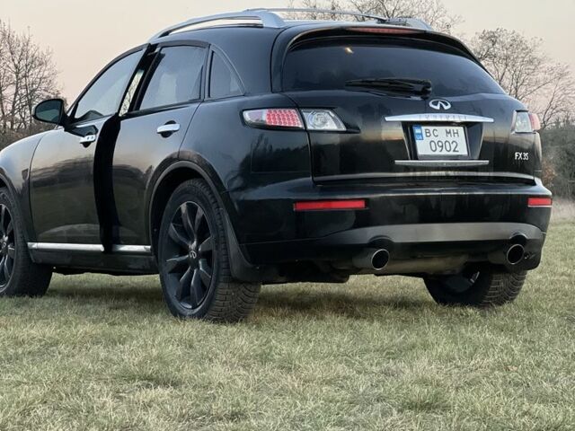 Черный Инфинити FX 35, объемом двигателя 3.5 л и пробегом 234 тыс. км за 10300 $, фото 6 на Automoto.ua