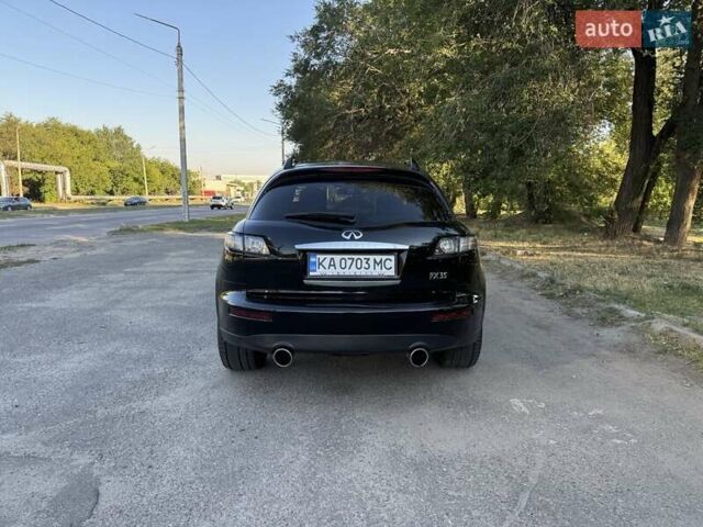 Черный Инфинити FX 35, объемом двигателя 3.5 л и пробегом 202 тыс. км за 10500 $, фото 3 на Automoto.ua