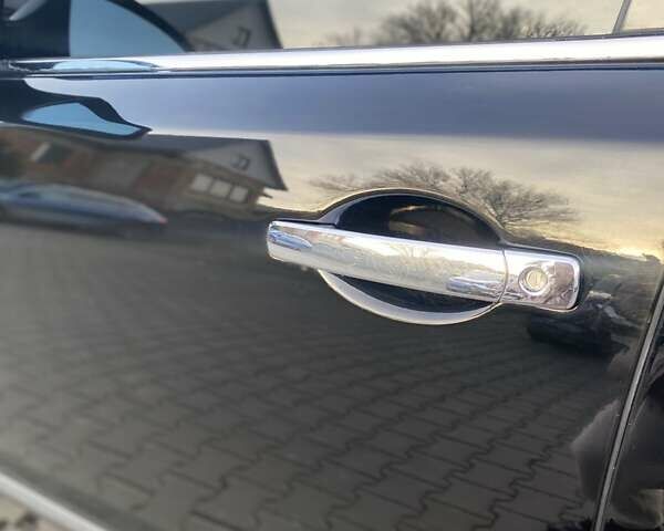 Черный Инфинити FX 35, объемом двигателя 3.5 л и пробегом 170 тыс. км за 7999 $, фото 2 на Automoto.ua