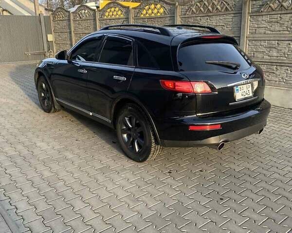 Черный Инфинити FX 35, объемом двигателя 3.5 л и пробегом 170 тыс. км за 7999 $, фото 10 на Automoto.ua