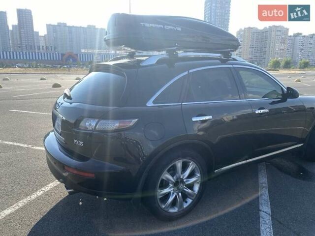 Черный Инфинити FX 35, объемом двигателя 3.5 л и пробегом 190 тыс. км за 9300 $, фото 3 на Automoto.ua