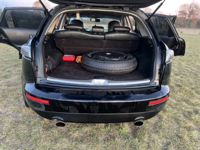 Черный Инфинити FX 35, объемом двигателя 3.5 л и пробегом 234 тыс. км за 10300 $, фото 17 на Automoto.ua