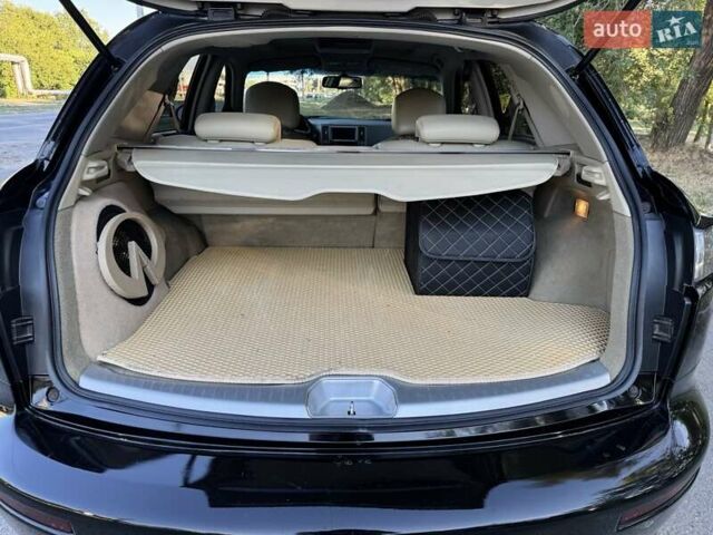 Черный Инфинити FX 35, объемом двигателя 3.5 л и пробегом 202 тыс. км за 10500 $, фото 25 на Automoto.ua