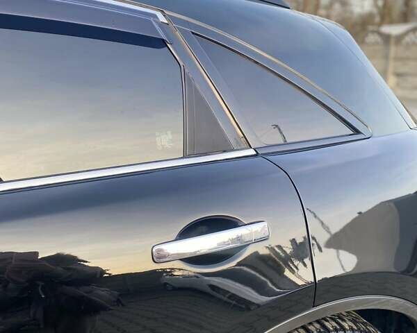 Черный Инфинити FX 35, объемом двигателя 3.5 л и пробегом 170 тыс. км за 7999 $, фото 13 на Automoto.ua