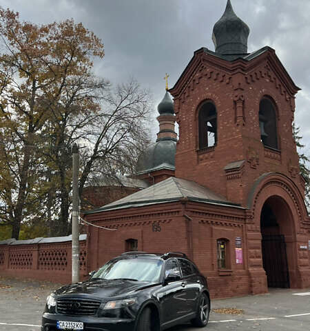 Черный Инфинити FX 35, объемом двигателя 3.5 л и пробегом 230 тыс. км за 7999 $, фото 2 на Automoto.ua