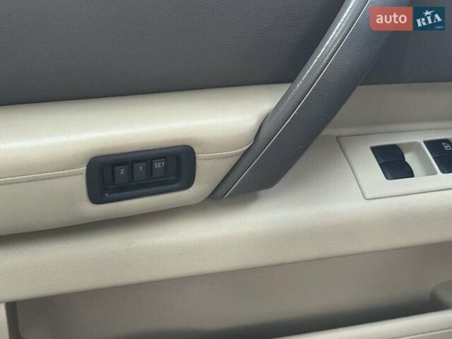 Черный Инфинити FX 35, объемом двигателя 3.5 л и пробегом 202 тыс. км за 10500 $, фото 47 на Automoto.ua