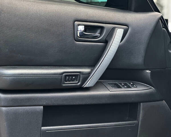 Черный Инфинити FX 35, объемом двигателя 3.5 л и пробегом 196 тыс. км за 9800 $, фото 16 на Automoto.ua