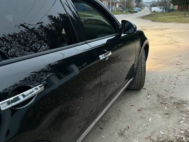 Черный Инфинити FX 35, объемом двигателя 3.5 л и пробегом 220 тыс. км за 11500 $, фото 5 на Automoto.ua