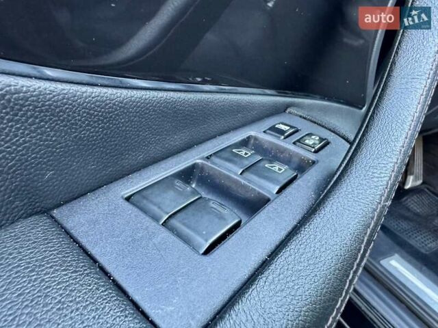 Черный Инфинити FX 35, объемом двигателя 3.5 л и пробегом 221 тыс. км за 11999 $, фото 24 на Automoto.ua