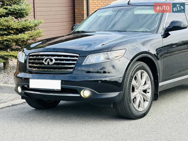 Черный Инфинити FX 35, объемом двигателя 3.5 л и пробегом 139 тыс. км за 9600 $, фото 24 на Automoto.ua