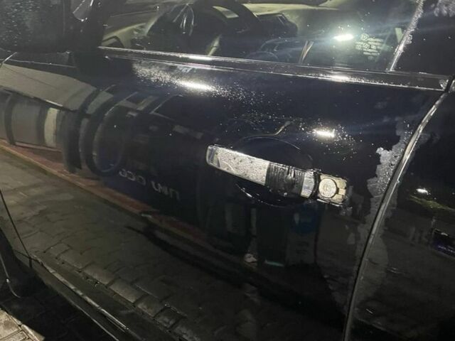 Черный Инфинити FX 35, объемом двигателя 3.5 л и пробегом 180 тыс. км за 8999 $, фото 7 на Automoto.ua