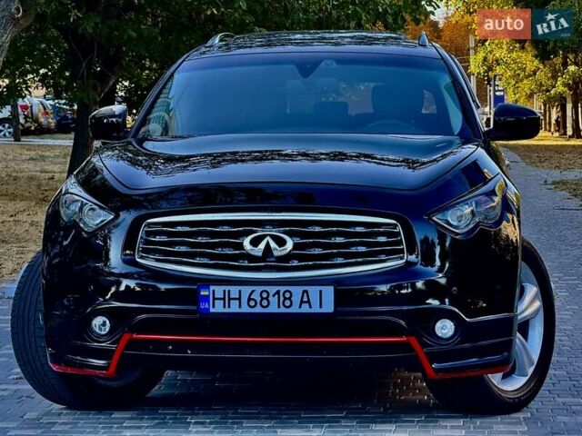 Черный Инфинити FX 35, объемом двигателя 3.5 л и пробегом 221 тыс. км за 11999 $, фото 79 на Automoto.ua