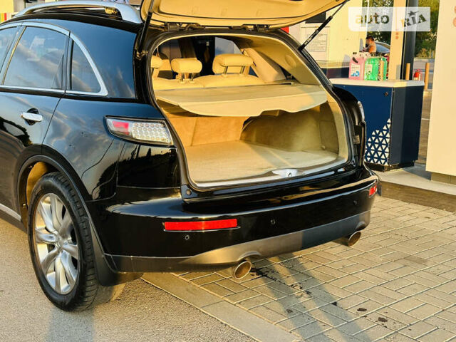 Черный Инфинити FX 35, объемом двигателя 3.5 л и пробегом 139 тыс. км за 9600 $, фото 29 на Automoto.ua