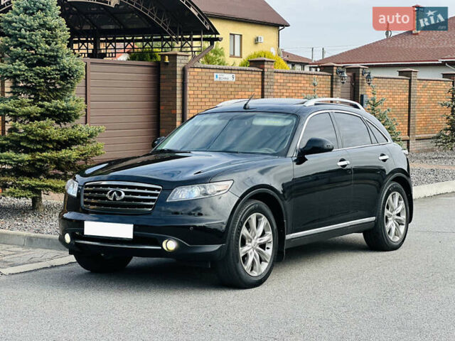 Черный Инфинити FX 35, объемом двигателя 3.5 л и пробегом 139 тыс. км за 9600 $, фото 27 на Automoto.ua