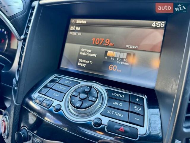 Черный Инфинити FX 35, объемом двигателя 3.5 л и пробегом 221 тыс. км за 11999 $, фото 55 на Automoto.ua