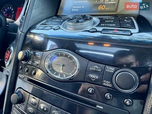 Черный Инфинити FX 35, объемом двигателя 3.5 л и пробегом 221 тыс. км за 11999 $, фото 54 на Automoto.ua