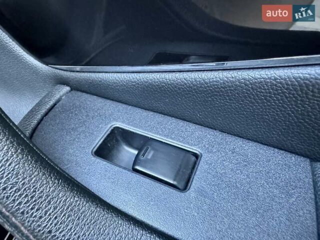 Черный Инфинити FX 35, объемом двигателя 3.5 л и пробегом 221 тыс. км за 11999 $, фото 42 на Automoto.ua