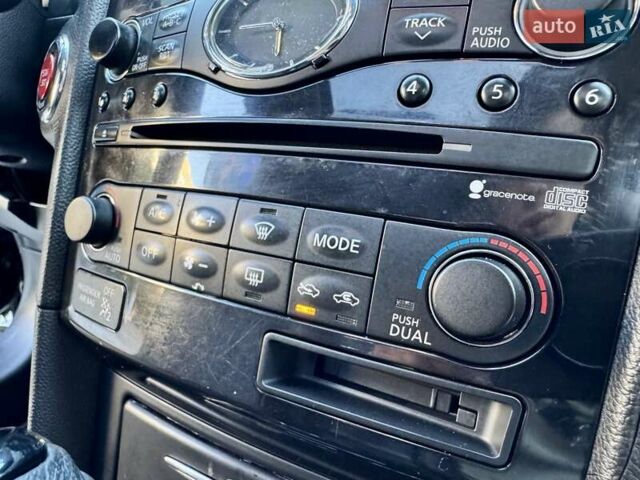 Черный Инфинити FX 35, объемом двигателя 3.5 л и пробегом 221 тыс. км за 11999 $, фото 53 на Automoto.ua