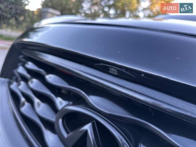 Черный Инфинити FX 35, объемом двигателя 0 л и пробегом 222 тыс. км за 11200 $, фото 70 на Automoto.ua