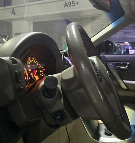 Черный Инфинити FX 35, объемом двигателя 3.5 л и пробегом 194 тыс. км за 8500 $, фото 8 на Automoto.ua