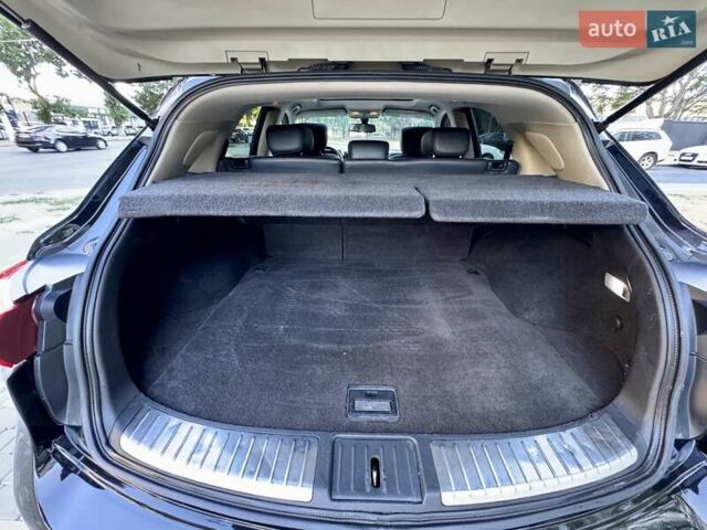 Черный Инфинити FX 35, объемом двигателя 3.5 л и пробегом 221 тыс. км за 11999 $, фото 71 на Automoto.ua