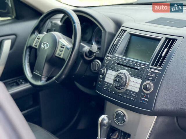 Черный Инфинити FX 35, объемом двигателя 3.5 л и пробегом 220 тыс. км за 7377 $, фото 36 на Automoto.ua