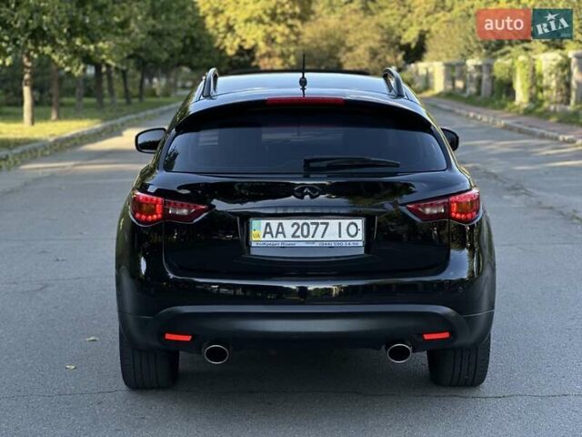 Черный Инфинити FX 35, объемом двигателя 0 л и пробегом 222 тыс. км за 11200 $, фото 27 на Automoto.ua