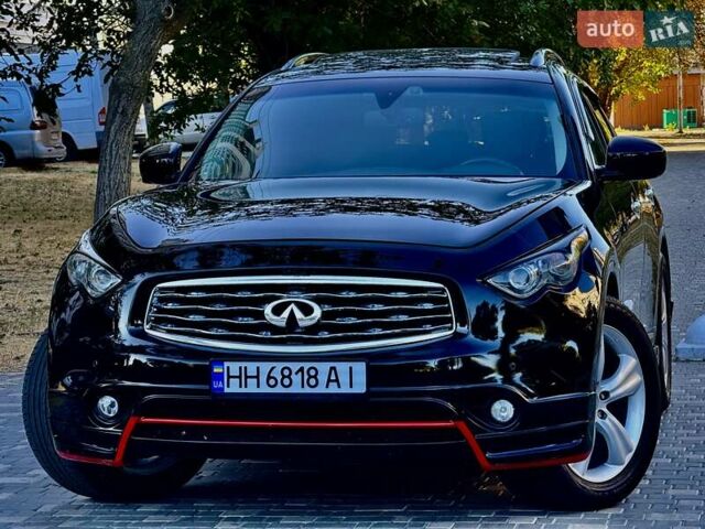 Черный Инфинити FX 35, объемом двигателя 3.5 л и пробегом 221 тыс. км за 11999 $, фото 82 на Automoto.ua